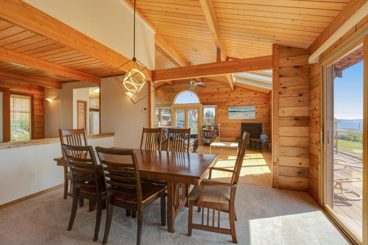Whidbey Cedar Sunsets Villa Freeland Exterior foto